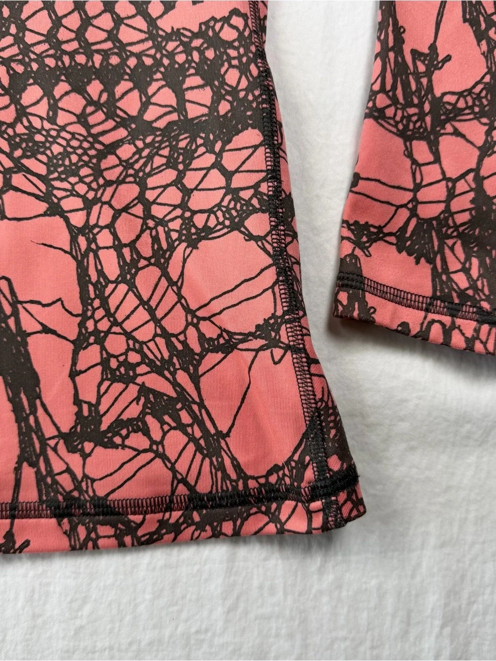 Nike Pro Dri-FIT Long-Slv Compression Top – Women’s Size L – Coral abstract